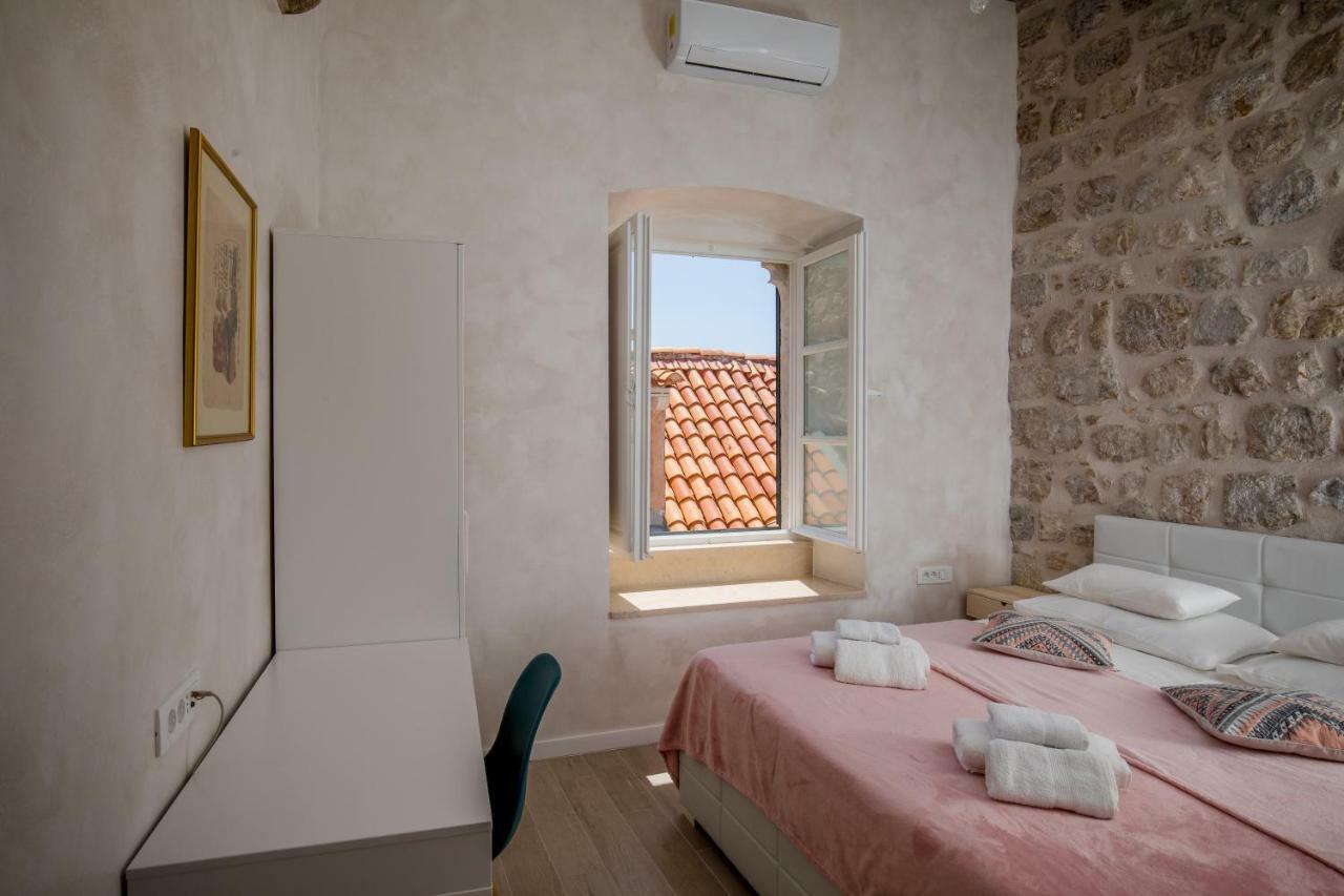 Old Town Lea Apartman